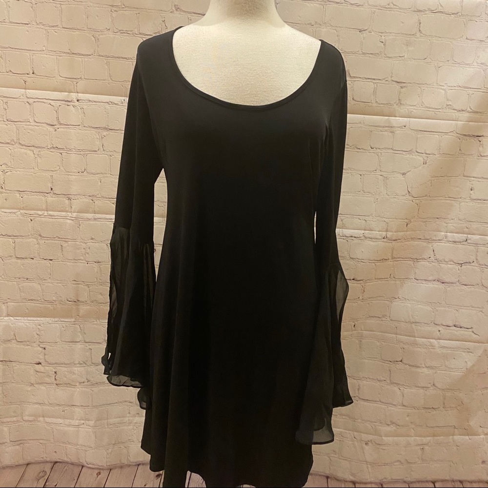 Boston proper body con chiffonBell sleeves dress12